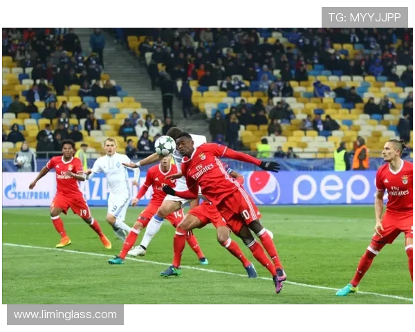 奥坎波斯本赛季表现稳健，进攻端持续提升展现潜力