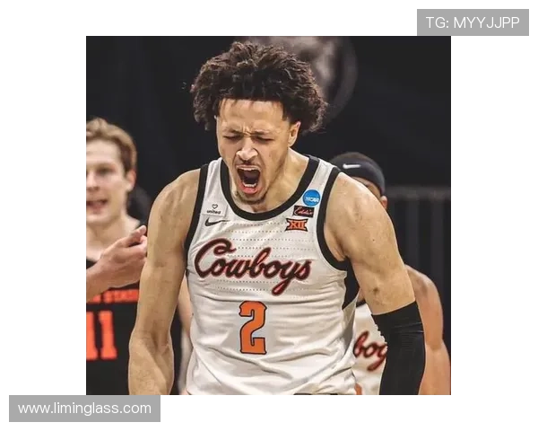 凯德·坎宁安通过无球跑动提升三分效率，拉开与队友的得分差距